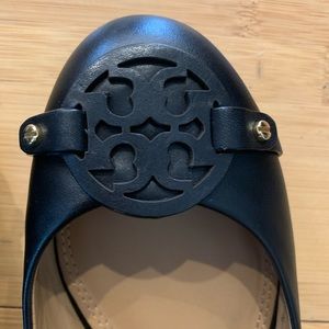 Tory Burch leather flats with gold detail. Gently worn.